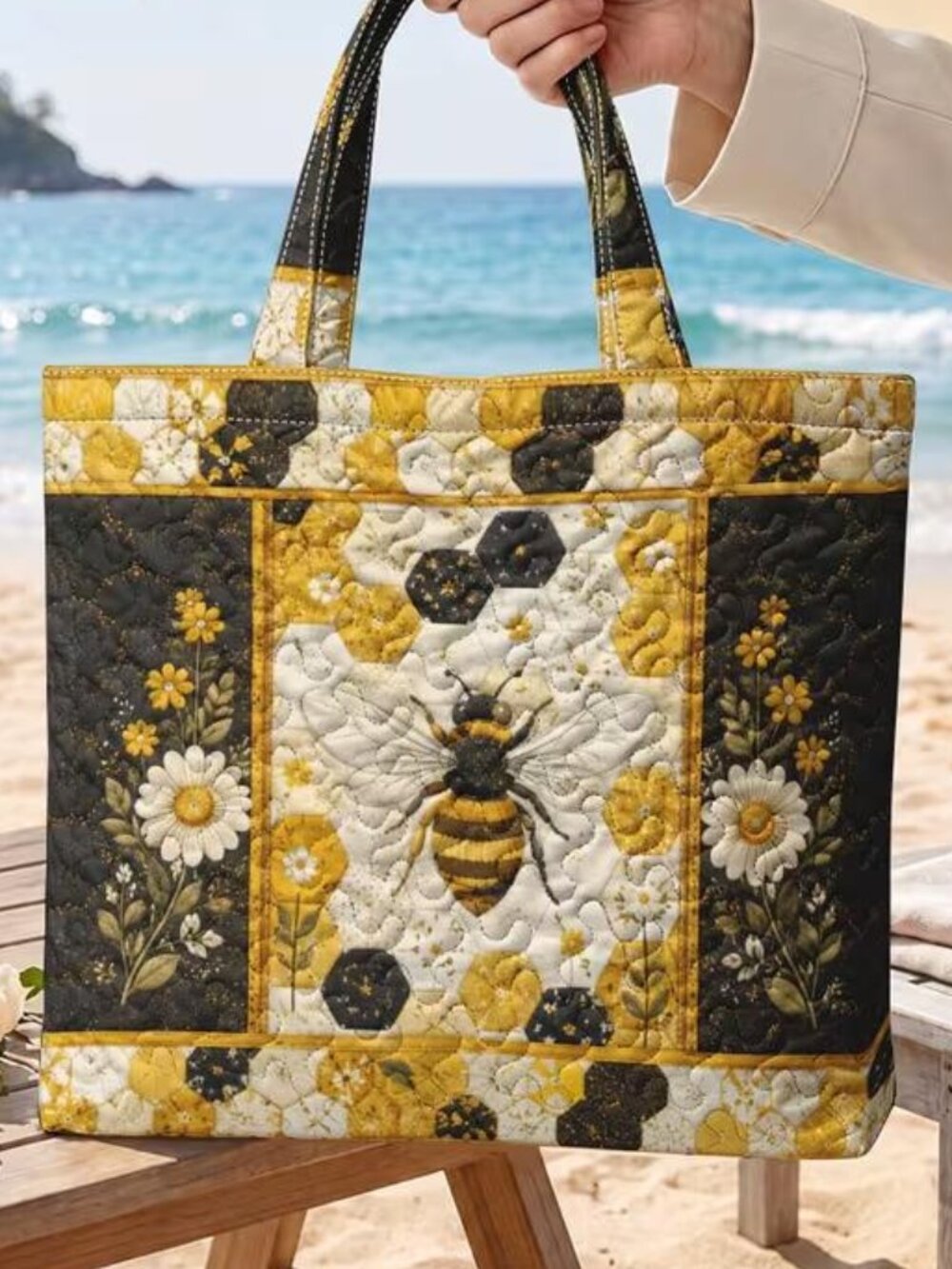QUILTED HUMBLE BEE TOTE